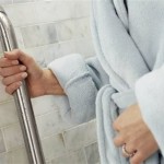 Where Is The Best Place To Put Grab Bars In Bathtub